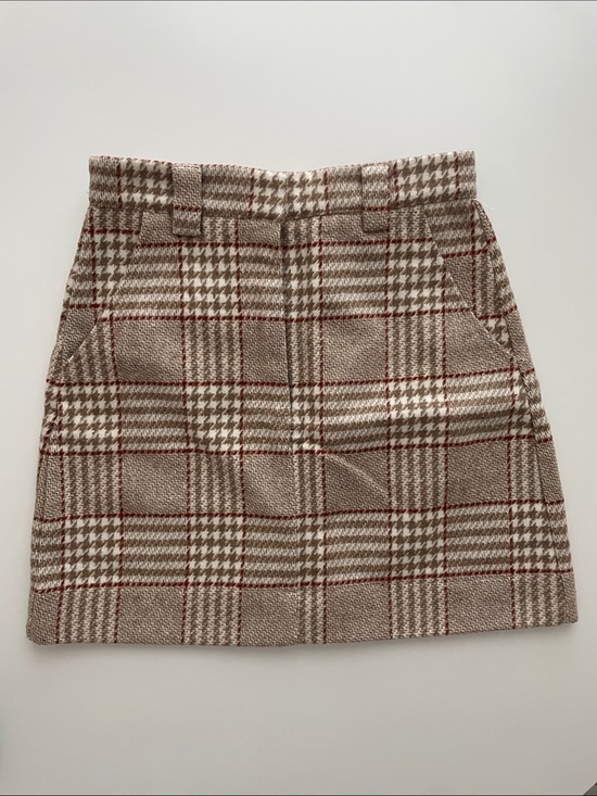 En Saison Dresses & Skirts - (Worn Once) En Saison Mini Skirt